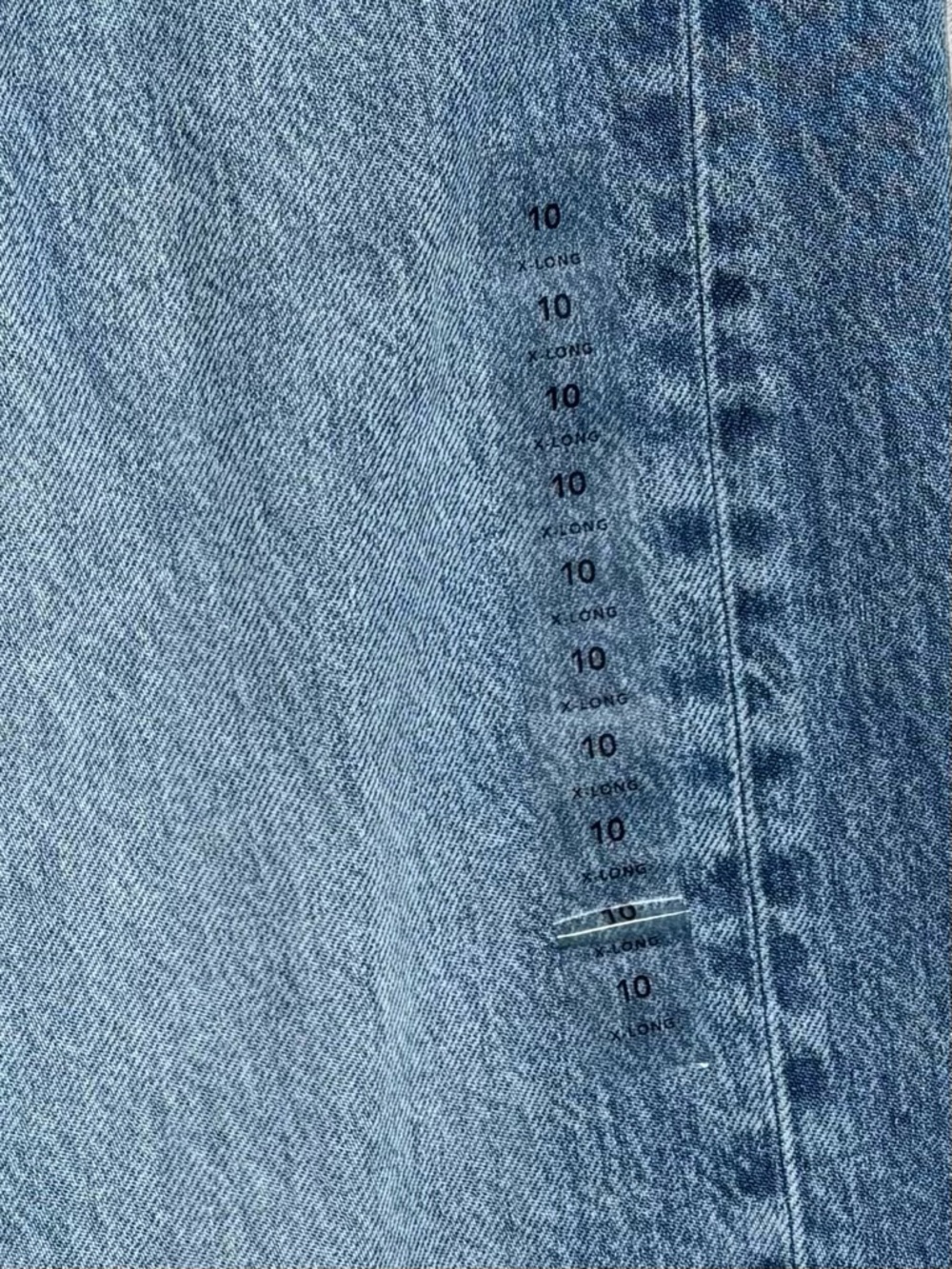 American Eagle Outfitters Wide-Leg Jeans - Medium Blue Wash - Picture 3 of 6